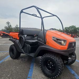 Véhicule utilitaire tout-terrain Kubota RTV-1100C diesel 4x4 d'occasion de haute qualité avec cabine fermée et chauffage pour travaux agricoles à prix avantageux - Product Image 1