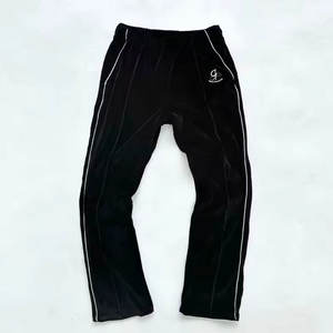 Veste à capuche en velours côtelé à fermeture éclair et survêtements de survêtement en velours survêtements en velours à coupe ajustée - Product Image 4