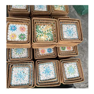 Plateau de service en rotin naturel fait à la main avec incrustation de nacre, plateau tissé pour la décoration de la maison - Product Image 6