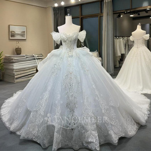 Vestido de Novia OY018 Princesa con Encaje, Apliques de Cristal, Manga Larga, Cola Capilla, Largo hasta el Suelo, Estilo Imperio - Product Image 1