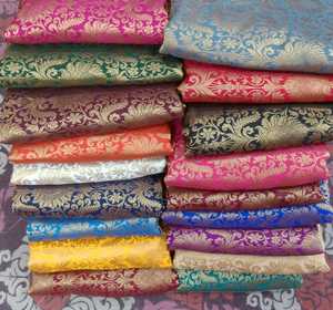 Tela tejida Jacquard de brocado duradero con hilo metálico para saris de diseñador y exportador global de muebles B2B - Product Image 2