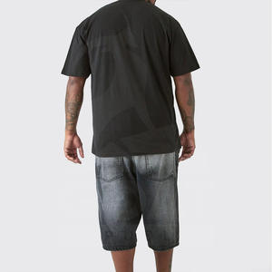 เสื้อยืดผู้ชายแขนสั้นทรงปกติ ผ้าคอตตอนถัก 100% พิมพ์ลายโลโก้ตามสั่ง ระบายอากาศได้ดี ไม่เป็นขุย น้ำหนัก 220 กรัม คุณภาพสูง - Product Image 2