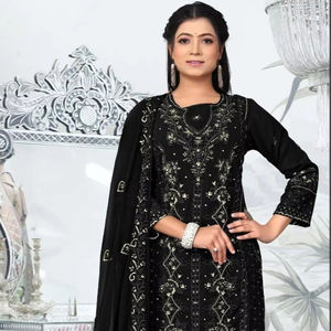 Premium bordado Georgette Shalwar Kameez Set Must-Have Trending Party Ethnic Patch Work Bottom Dupatta-Indian Pakistani - Product Image 1