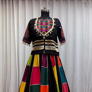 Multicolor diseñador indio funda de seda Lehenga Choli clásico hasta el suelo celebrar boda Garba noche Navaratri estilos impresos - Product Image 1