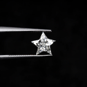 เพชรรูปดาว 1 กะรัต เพาะเลี้ยงในห้องปฏิบัติการ ความสะอาดระดับ VS สี EF การเจียระไนระดับ Excellent เพชรเม็ดเดี่ยว Gemver Diamond รับรองโดย IGI สำหรับทำเครื่องประดับ - Product Image 3