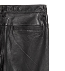 Pantalones de Cuero Premium para Hombre, Corte Recto, Cintura Media, Material de Alta Resistencia para Atuendos Urbanos de Aventura y Estilo Urbano - Product Image 4