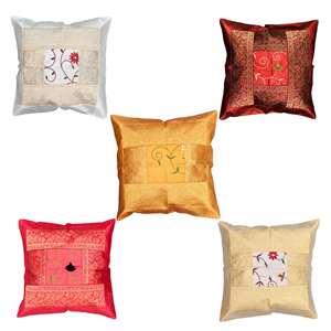 Juego de 5 Fundas de Cojín de Seda Banarasi con Estampado Digital Étnico, 16x16 Pulgadas, Fundas de Almohada Cuadradas Estilo Boho Indio para el Hogar, para Sofá - Product Image 1