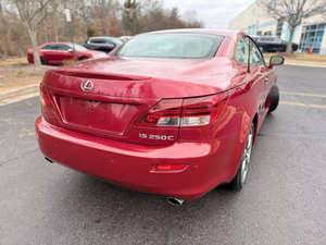 Usado 2011 Le-x-us 30 25-0C Rojo LHD - Product Image 5