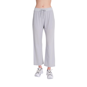 Custom Women's Modest Breathable Loose Fit Elastic Waist Wide Leg Spandex/Polyester Sports Gym Leggings Islamic-Inspired Wear - Product Image 3