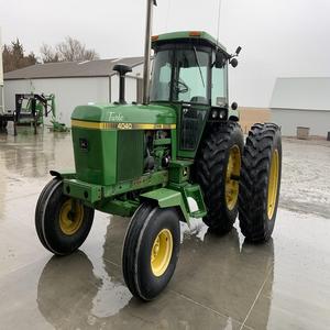 Compre John Deere 4040 Tractor Máquina agrícola de servicio pesado de calidad superior Entrega rápida disponible Mejor oferta al por mayor Stock limitado - Product Image 4