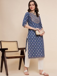 Kurta de Verano de Algodón con Estampado de Motivos Étnicos de Diseñador Exclusivo, con Lentejuelas, Corte en A, Manga Larga, Largo hasta el Suelo, Estilo Vintage - Product Image 5