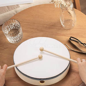 Tambours de chaman au design naturel, faits à la main, écologiques, en bois et acier inoxydable, avec peaux de vache, pour les séances de musique rituelle et de guérison - Product Image 6