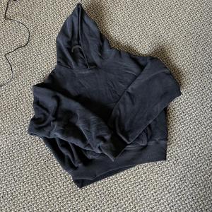 Sweatshirts à capuche solides en molleton de haute qualité pour hommes et femmes avec poche kangourou - Product Image 1