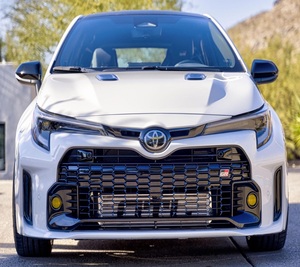 รถยนต์โตโยต้า จีอาร์ โคโรลล่า ซีริส์ อิดิชั่น ปี 2023 เครื่องยนต์ 4.1-6 ลิตร ซีลินเดอร์ เทอร์โบ หุ้มหนัง พร้อมหลังคาพาโนรามา 5 ที่นั่ง - Product Image 1