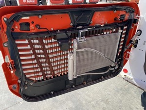 Usado para Bobcat S66 Skid Steer Loader con cilindro hidráulico Kawasaki Rueda Skid Steer Tracked 1 año de garantía - Product Image 6