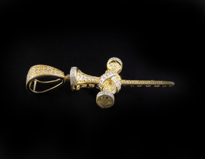 Bijoux personnalisés en moissanite ronde hip hop cloutée en argent 925 avec pendentif croix entièrement glacé pour hommes - Product Image 2