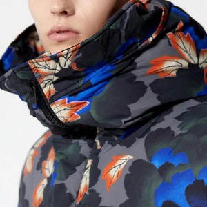 Chaqueta Acolchada para Hombre OEM, 100% Poliéster, Personalizable, Transpirable, Cortavientos con Cierre de Cremallera y Calefacción, Sublimación - Product Image 3