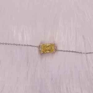 Pulsera de diamantes cultivados en laboratorio con forma de mariposa a la moda, pulsera de propuesta de diamante CVD amarillo, Diamante de laboratorio solitario - Product Image 3