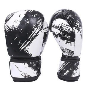 Gants de boxe fabriqués à partir de cuir véritable durable en plusieurs tailles avec un coût abordable et des RRI-BG-02 de performance fiables - Product Image 5