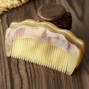 Peine de Cuerno de Búfalo Natural, Color Natural, Masaje para Barba, Peines Multiusos de Diferentes Tamaños, Precio de Fábrica para Peluquería - Product Image 1