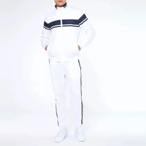 GAF 2025 chándal personalizado para hombre para invierno recién llegado Tech Fleece Zip Plain Jogging chándal conjunto con logotipo de fútbol Pakistán - Product Image 3