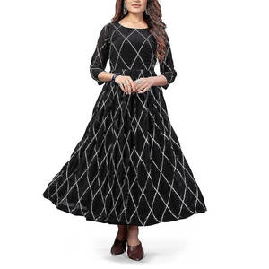Robe de soirée mi-longue élégante pour femmes légère à séchage rapide nouveauté Style pakistanais solide Services OEM/ODM disponibles pour - Product Image 1