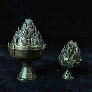 Antique Style Gold Finished <b>Cone</b> <b>Incense</b> Burner With Traditional Cutwork Suitable For Bakhoor And Prayer Rituals Purpose - Product Image 2