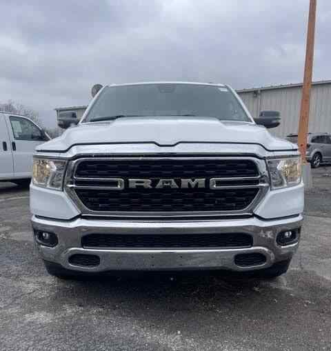 Perfectly Used 2024 RAM 1500 Big Horn Crew Cab 4WD Great Performance and Comfort