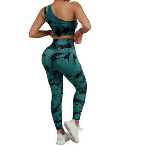 Ensemble de yoga respirant pour femmes, deux pièces, leggings, vêtements de fitness, couleur personnalisée, logo avant, jupe-short de haute qualité, rouge, vente en gros - Product Image 5