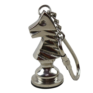 Diseño de jugadores de juego de ajedrez de color plateado para decoración, llavero con diseño de Metal sólido de calidad Industrial, juego de dos llaveros - Product Image 3