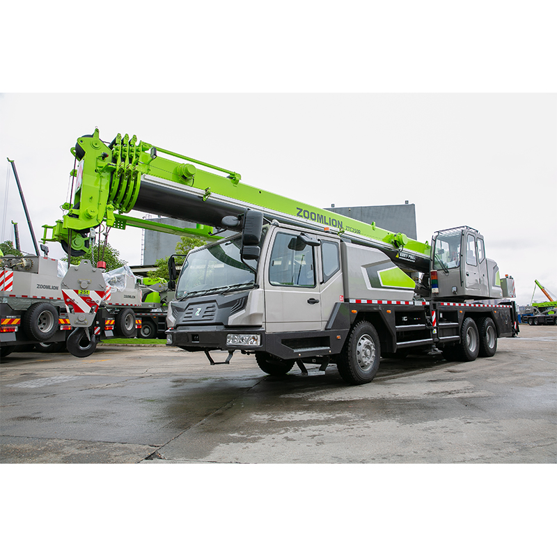 Zoomlion Crane 50 Ton - Heavy-Duty Mobile Construction Equipment