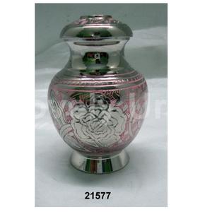 Urna de cremación de rosa de plata-Urna funeraria con flor grande sobre esmalte Rosa-Urna de entierro para cenizas humanas Tamaño adulto-100% Latón - Product Image 1