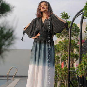 ชุดเดรสผ้าเรยอนสำหรับผู้หญิงใส่ไปงานปาร์ตี้ประดับพู่ - Product Image 1