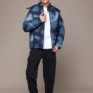 Chaqueta de Invierno para Hombre, Estilo Moderno, Diseño Único, Cuello Alto, Lona, Acolchada, con Capucha y Logotipo Frontal, Talla Regular - Product Image 3