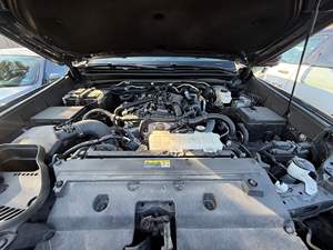 Tesla Model Y Performance 2024 Usado, Tracción en las Cuatro Ruedas con Motor Dual, Varias Modificaciones - Product Image 5