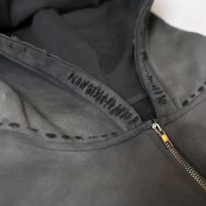 Ensemble survêtement personnalisé en coton lourd délavé à l'acide, effet vieilli et décoloré par le soleil, avec sweat à capuche zippé et pantalon de survêtement, unisexe, vintage - Product Image 5