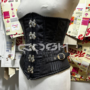 Corsé gótico de brocado negro con corte bajo en la cintura y cierre de broche oscilante - Product Image 4