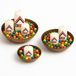 Cuenco de metal de primera calidad ideal para presentar chocolates, dulces y vajilla refinada con estilo - Product Image 1