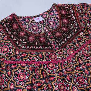 Camisón Largo Evolve para Mujer, Color Magenta, 100% Algodón Estampado, Ropa de Dormir Súper Cómoda, Suave, Informal, de Verano, Manga Corta, Tejido Popelín - Product Image 2