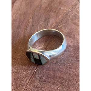 Navajo <b>Opal</b> and Onyx Sterling <b>Silver</b> Inlay <b>Ring</b> Size 5.25 - Product Image 4