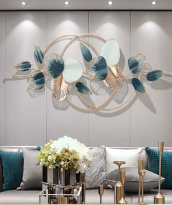 Elegante colgante de pared de Metal verde y dorado, decoración de pared de Metal botánico 3D con detalles circulares, a precios al por mayor - Product Image 1