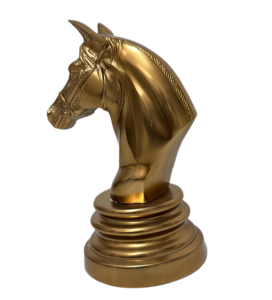 Adorno de caballo Retro moderno hecho a mano resina gris para decoración interior del hogar para salas de estar y estudio regalo de cumpleaños - Product Image 1