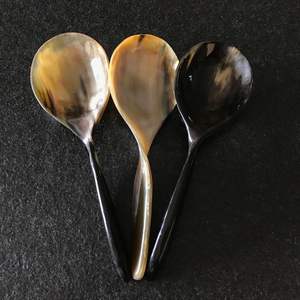 Offre spéciale du Nouvel An : Cuillère en corne de buffle/vache naturelle et écologique, fabriquée à la main en Inde, prix d'usine - Product Image 5