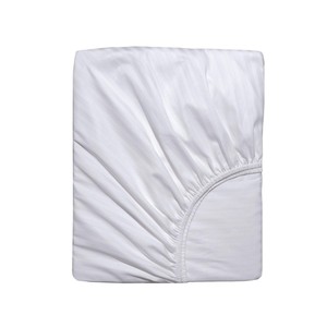 Ensemble de draps en satin blanc Varol, taille King Size, respirant et jetable pour la chambre à coucher, style uni, drap plat inclus - Product Image 2