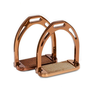 Étriers d'équitation en aluminium, paire, pour la sécurité équestre, durables, antidérapants, protection des chevilles, par Chun Tara Industries - Product Image 1