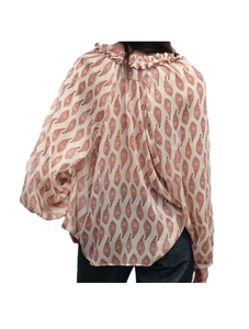 Blusa de satén única y de lujo para mujer, Camisa estampada rosa, tela elegante y de alta calidad, suministro al por mayor de India a bajo precio - Product Image 2