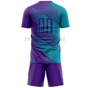 Uniformes de football élégants en polyester pour hommes, légers, respirants et durables, conçus pour l'entraînement au football - Product Image 3
