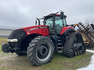 Tracteur agricole multifonctionnel d'occasion Case IH 20-160 4x4 automatique avec divers équipements essentiels pour l'agriculture - Product Image 4