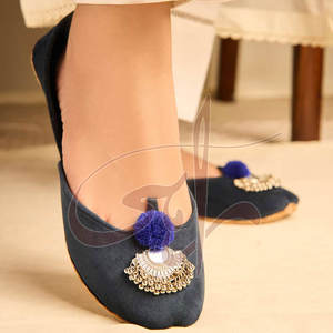 Zapatos Khussa Hechos a Mano para Mujer, Antideslizantes, Color Azul Oscuro, Cuero Genuino de Alta Calidad, Forro de Terciopelo, Diseño de Moda para Todas las Temporadas - Product Image 2