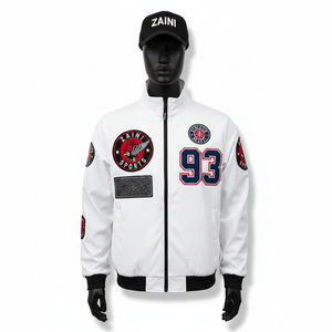 เสื้อแจ็คเก็ตซอฟต์เชลล์พรีเมียมสำหรับผู้ชาย กันน้ำ สีขาวดำ ตัดขอบแบบริบ ปักโลโก้และแพทช์ตามสั่ง เสื้อแจ็คเก็ตซอฟต์เชลล์สำหรับผู้ชาย - Product Image 1